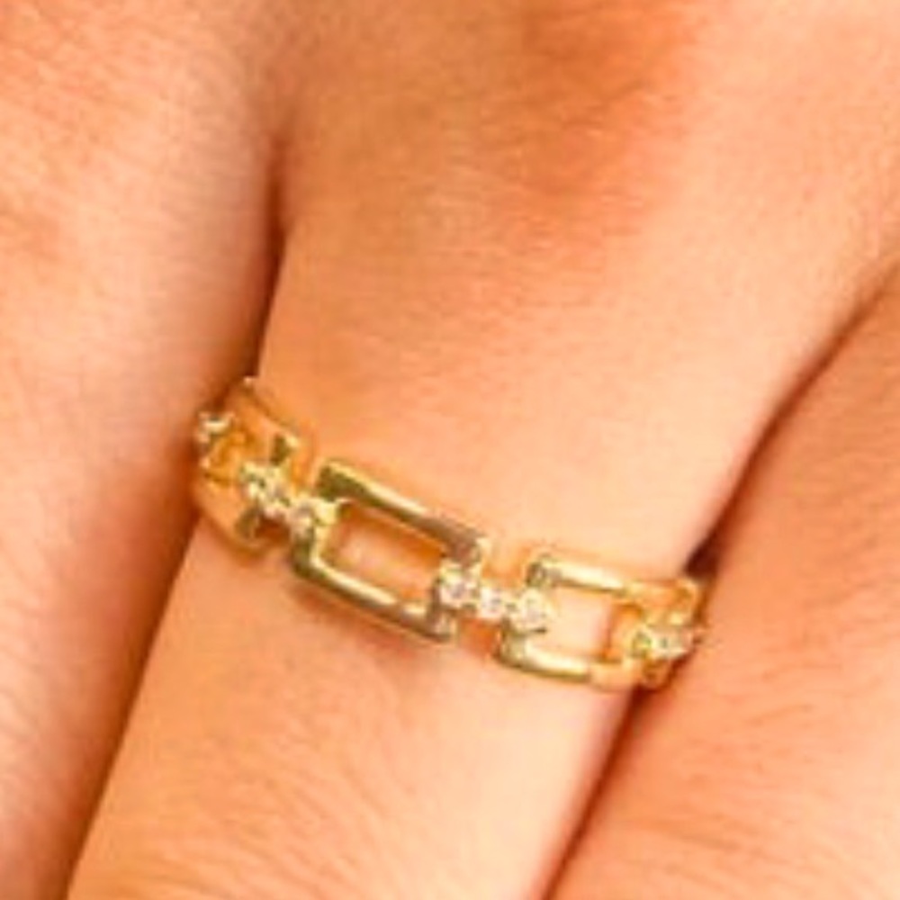 B.B. Lila Linked Together Adjustable Ring